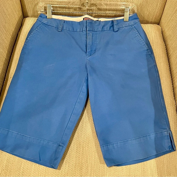 Vineyard Vines size 2 bright blue Bermuda shorts - Picture 1 of 10